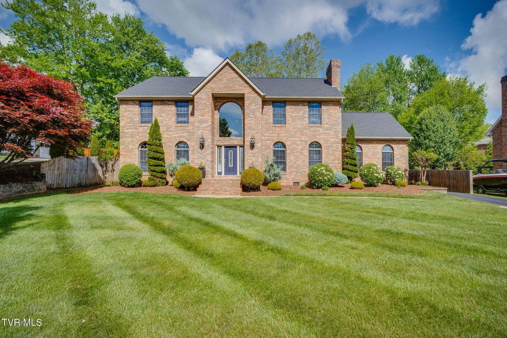 Photo of 3504 Bondwood Circle, Johnson City, TN 37604 (MLS # 9994324)