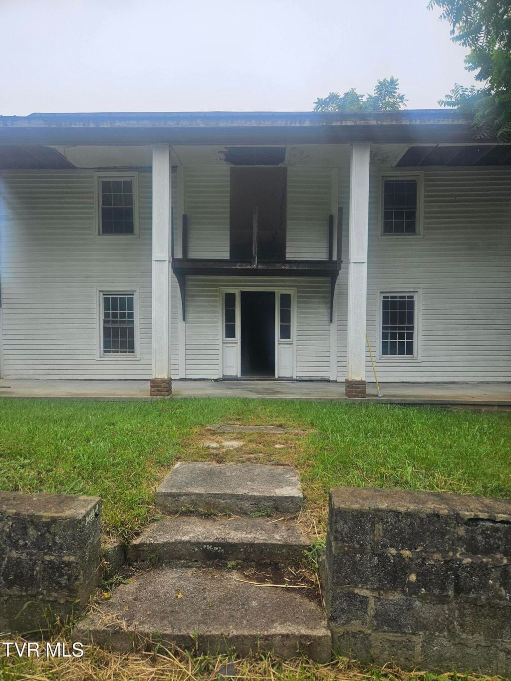 Photo of 477 Red Oak Ridge Road, Castlewood, VA 24224 (MLS # 9983771)