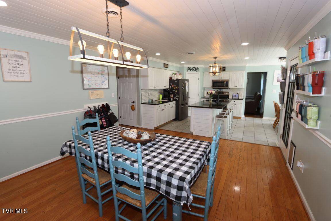 21164 Vances Mill Road, Abingdon, Virginia image 14
