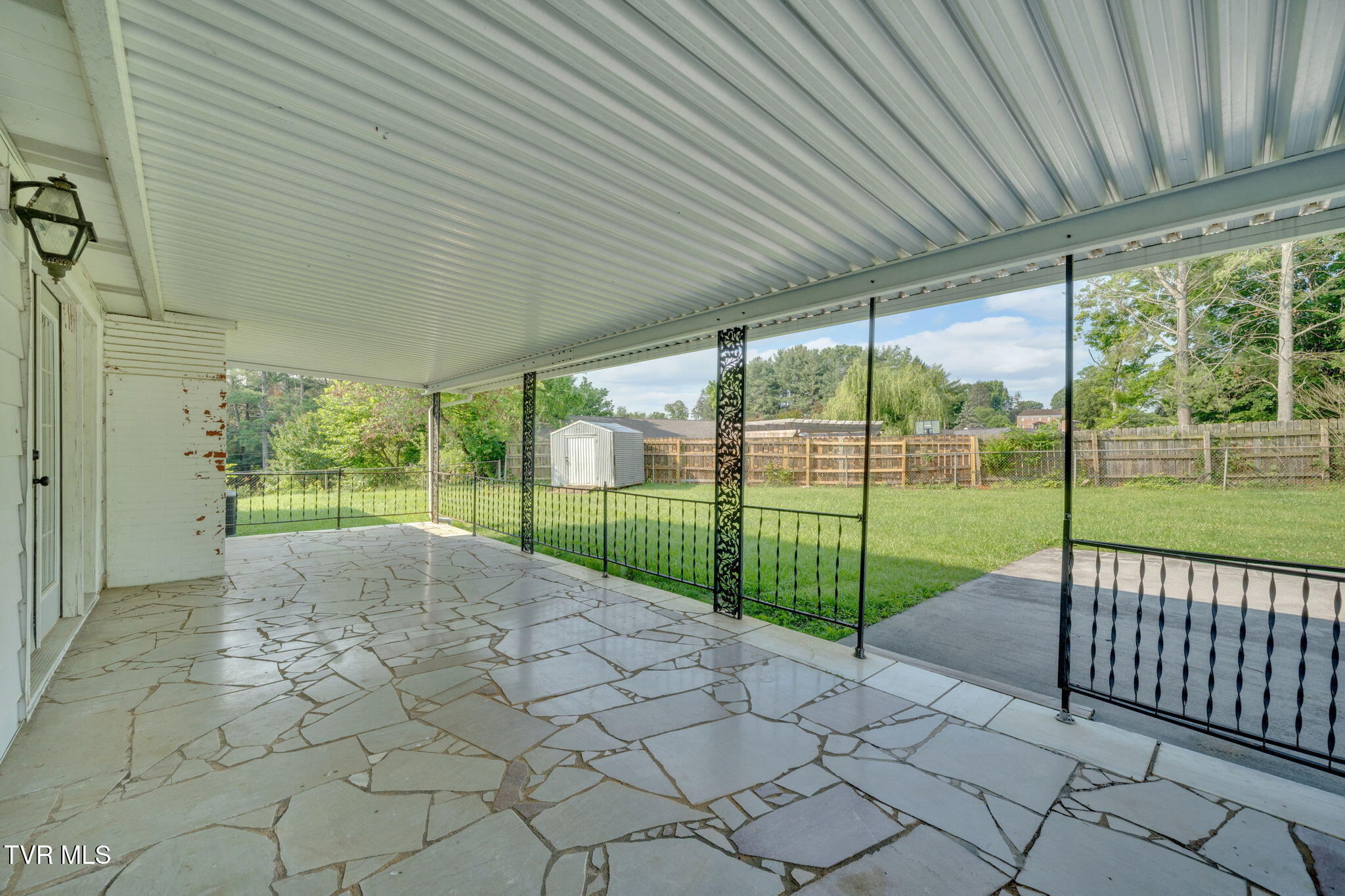 1303 Knob Creek Road, Johnson City, Tennessee image 37