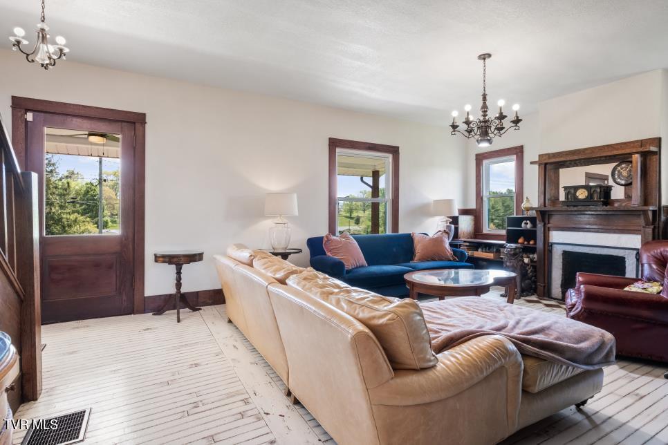 12415 Nickelsville Highway, Nickelsville, Virginia image 27