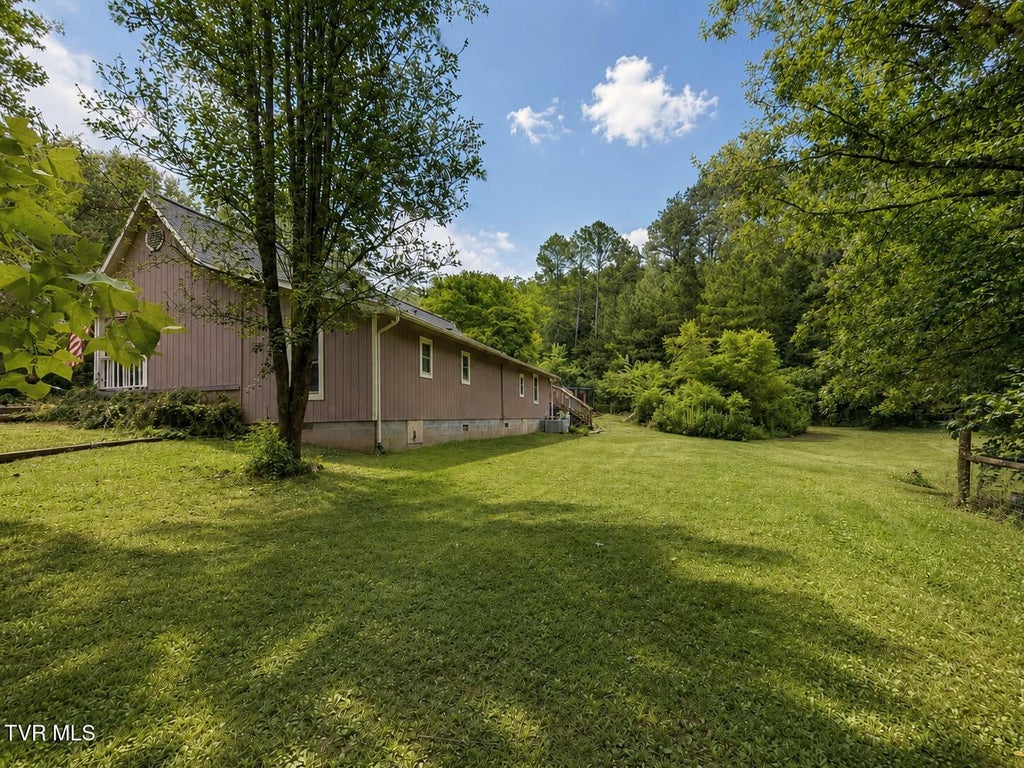 Photo of 131 Campbell Road, Newport, TN 37821 (MLS # 9998516)