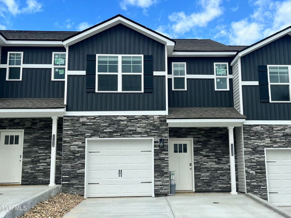 Photo of 1130 Wenna Way, Kingsport, TN 37664 (MLS # 9987300)