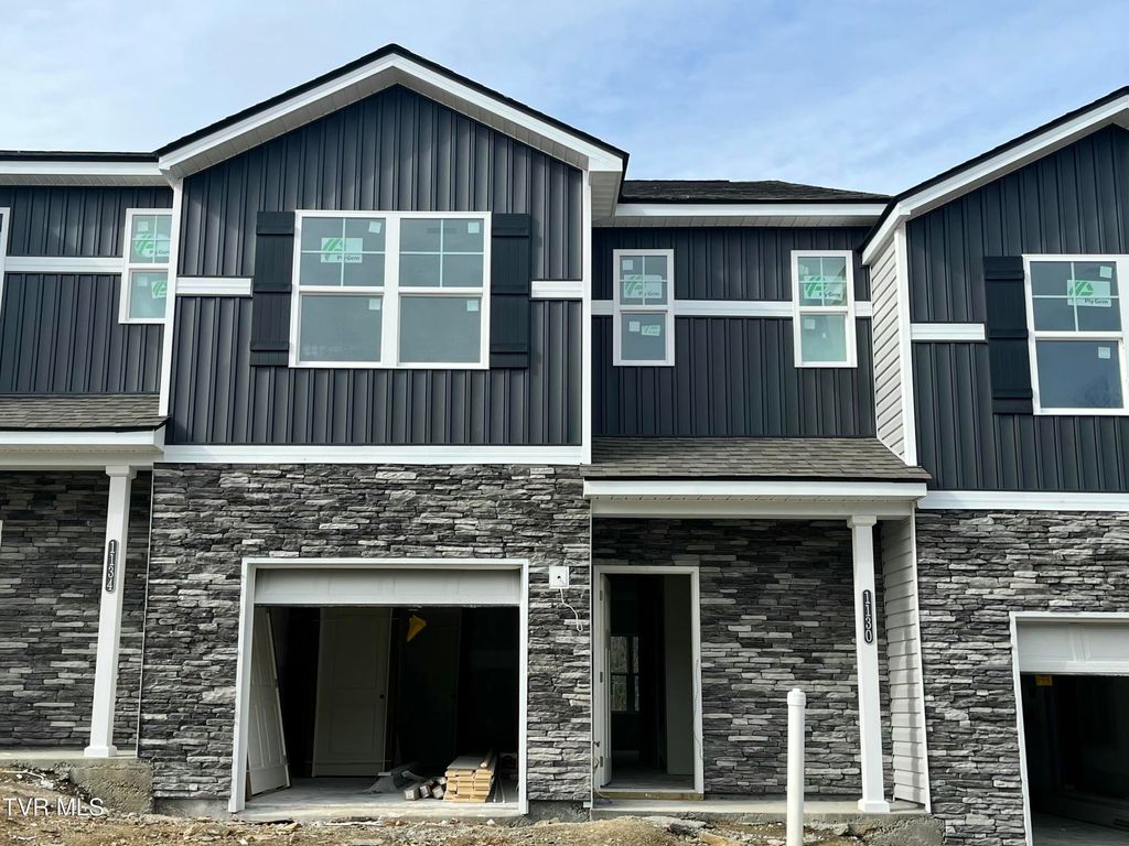 Photo of 1130 Wenna Way, Kingsport, TN 37664 (MLS # 9987300)