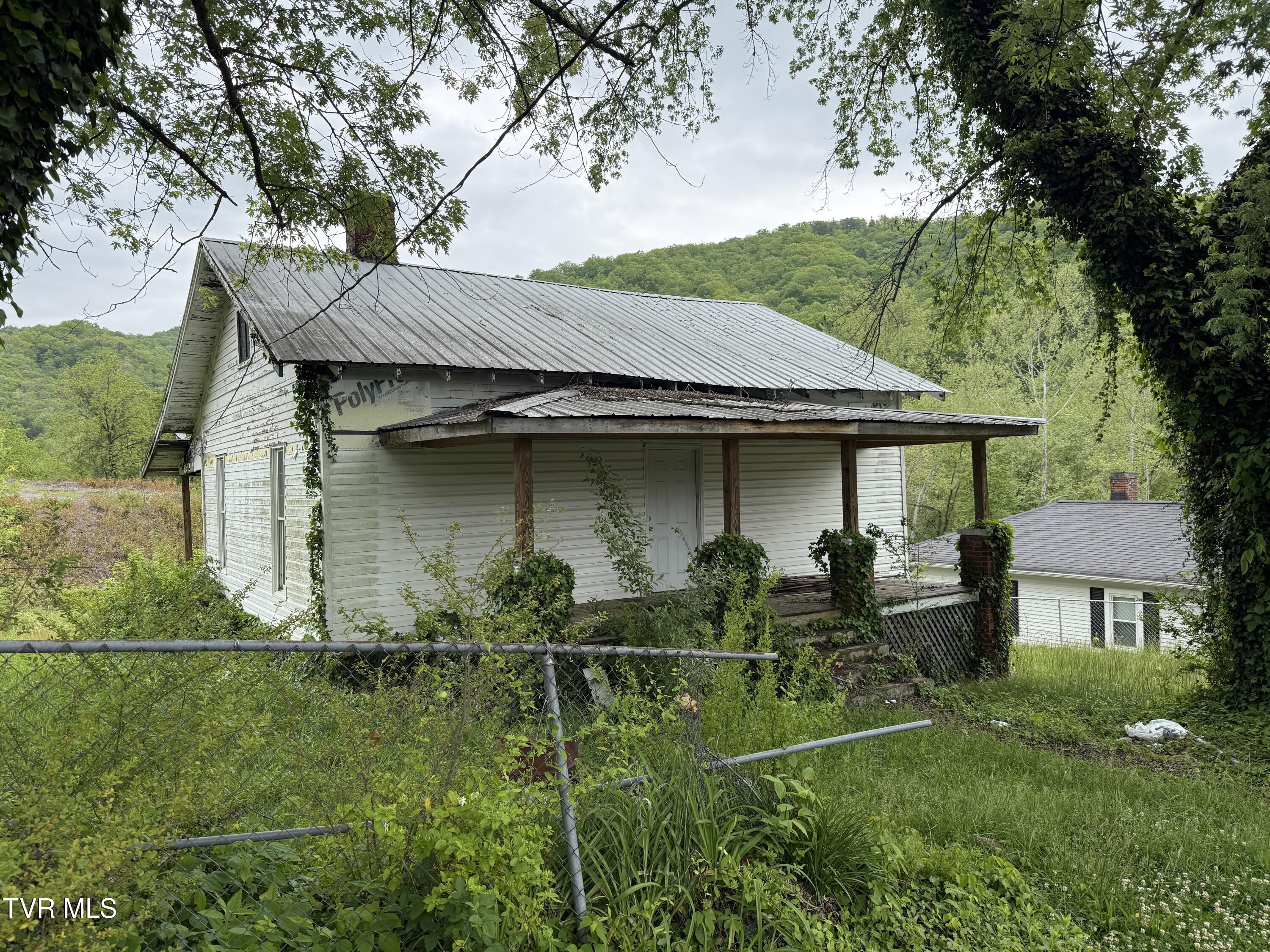 105 Highland Avenue