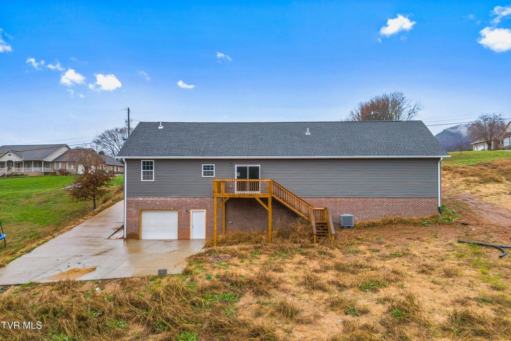 Photo of 241 Stewart Hills Drive, Rogersville, TN 37857 (MLS # 9989285)