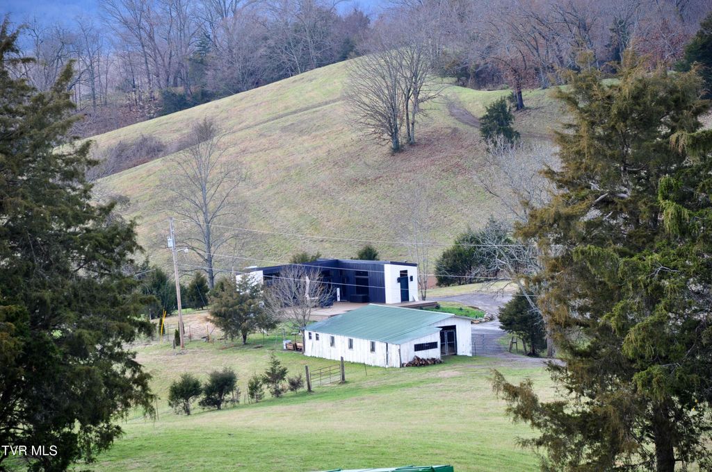 Photo of 760 Church Road, Fall Branch, TN 37656 (MLS # 9990328)