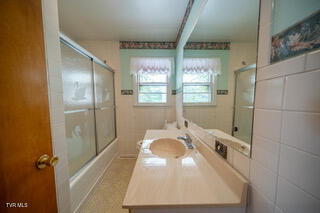 Johnson City, Tennessee 37604, United States, 3 Bedrooms Bedrooms, ,2 BathroomsBathrooms,Residential,Active,150078