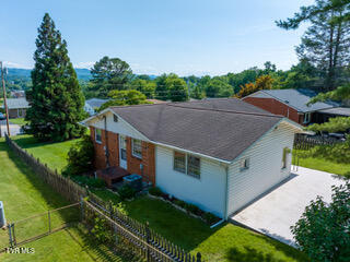 Johnson City, Tennessee 37604, United States, 3 Bedrooms Bedrooms, ,2 BathroomsBathrooms,Residential,Active,150078