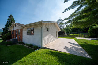 Johnson City, Tennessee 37604, United States, 3 Bedrooms Bedrooms, ,2 BathroomsBathrooms,Residential,Active,150078