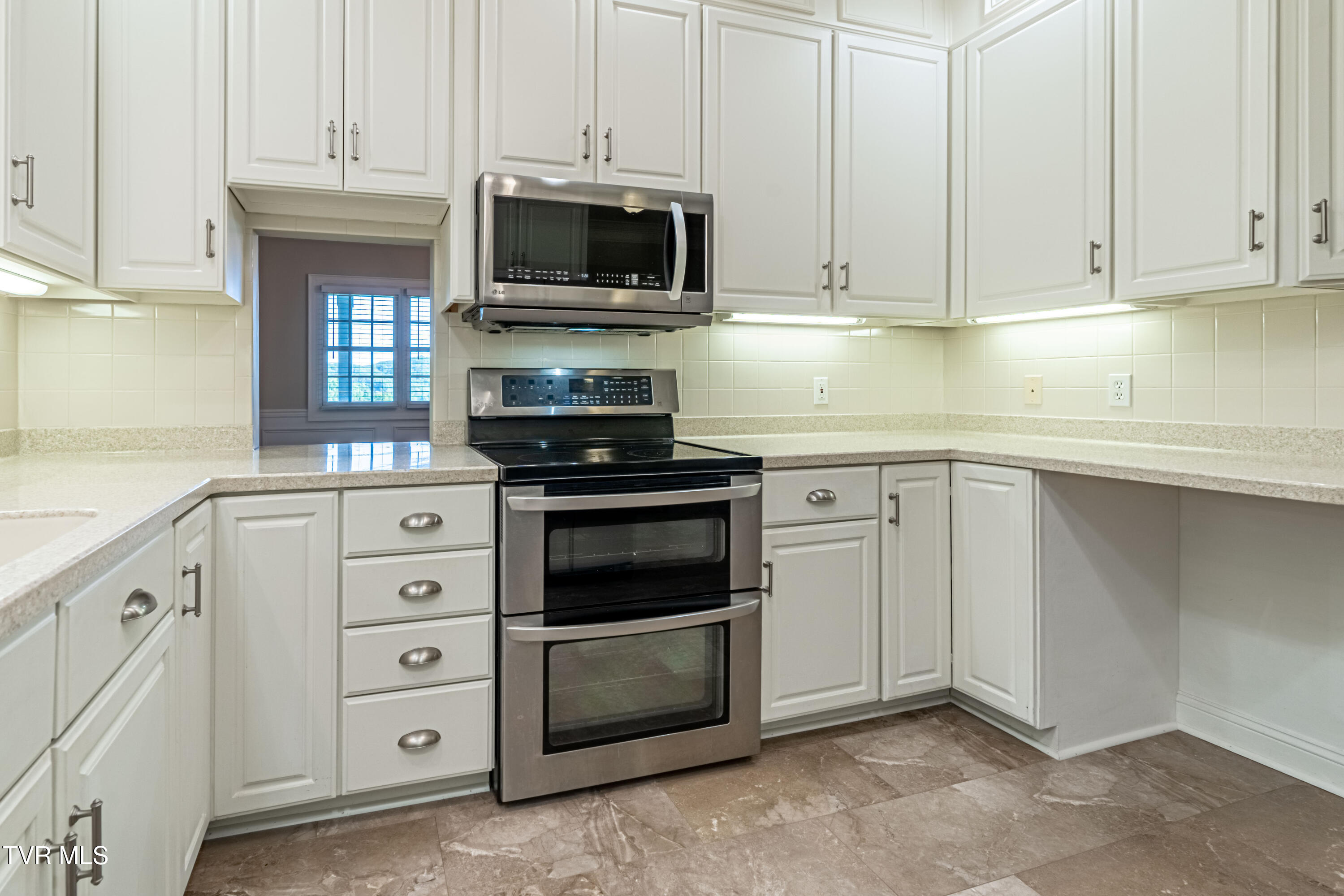 15127 Stonewall Ridge, Bristol, Virginia image 33
