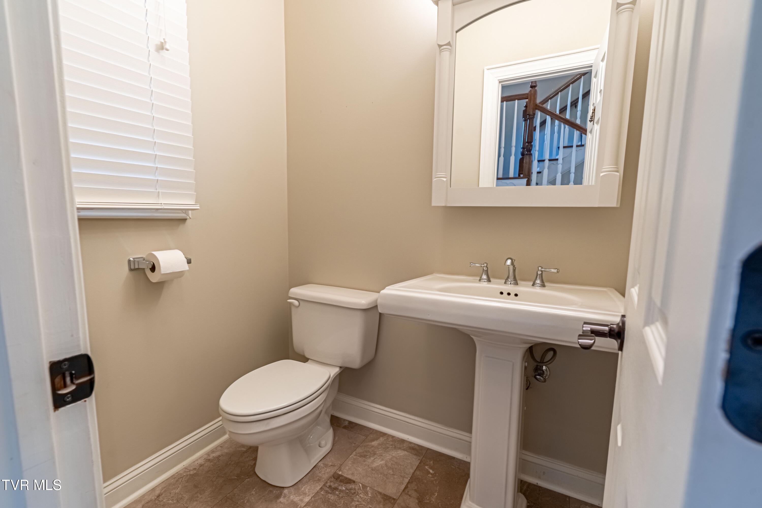 15127 Stonewall Ridge, Bristol, Virginia image 44
