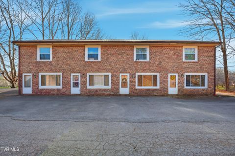 207 Northeast Diagonal Avenue Coeburn VA 24230