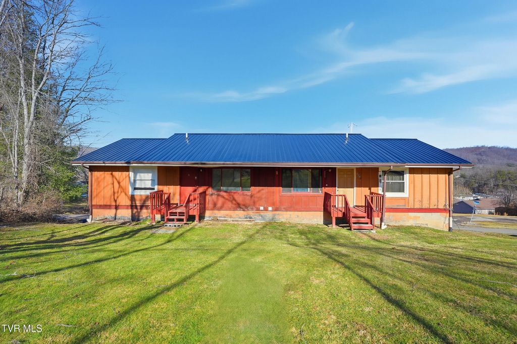 Photo of 207 Diagonal Avenue, Coeburn, VA 24230 (MLS # 9990157)