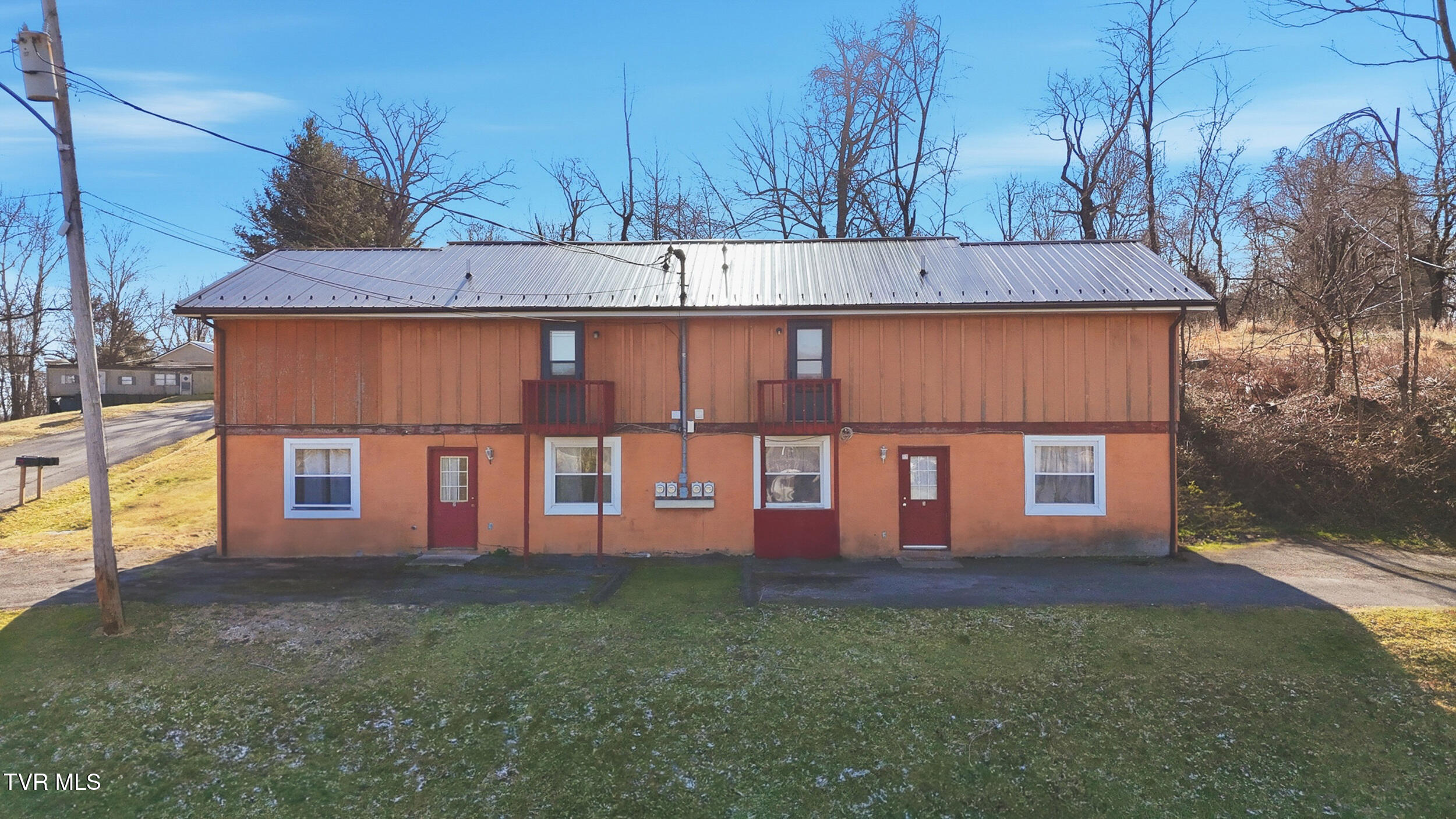 207 Northeast Diagonal Avenue