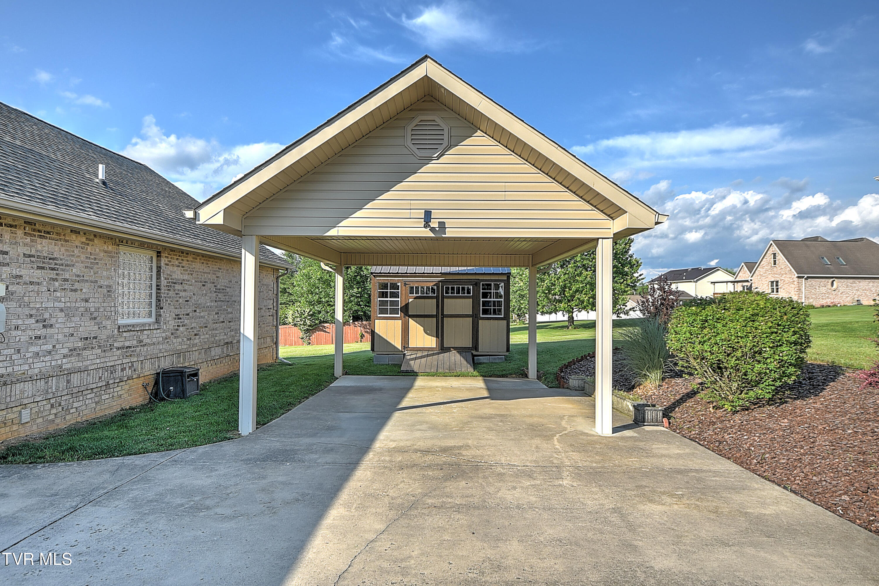 105 Morse Drive, Bristol, Tennessee image 7