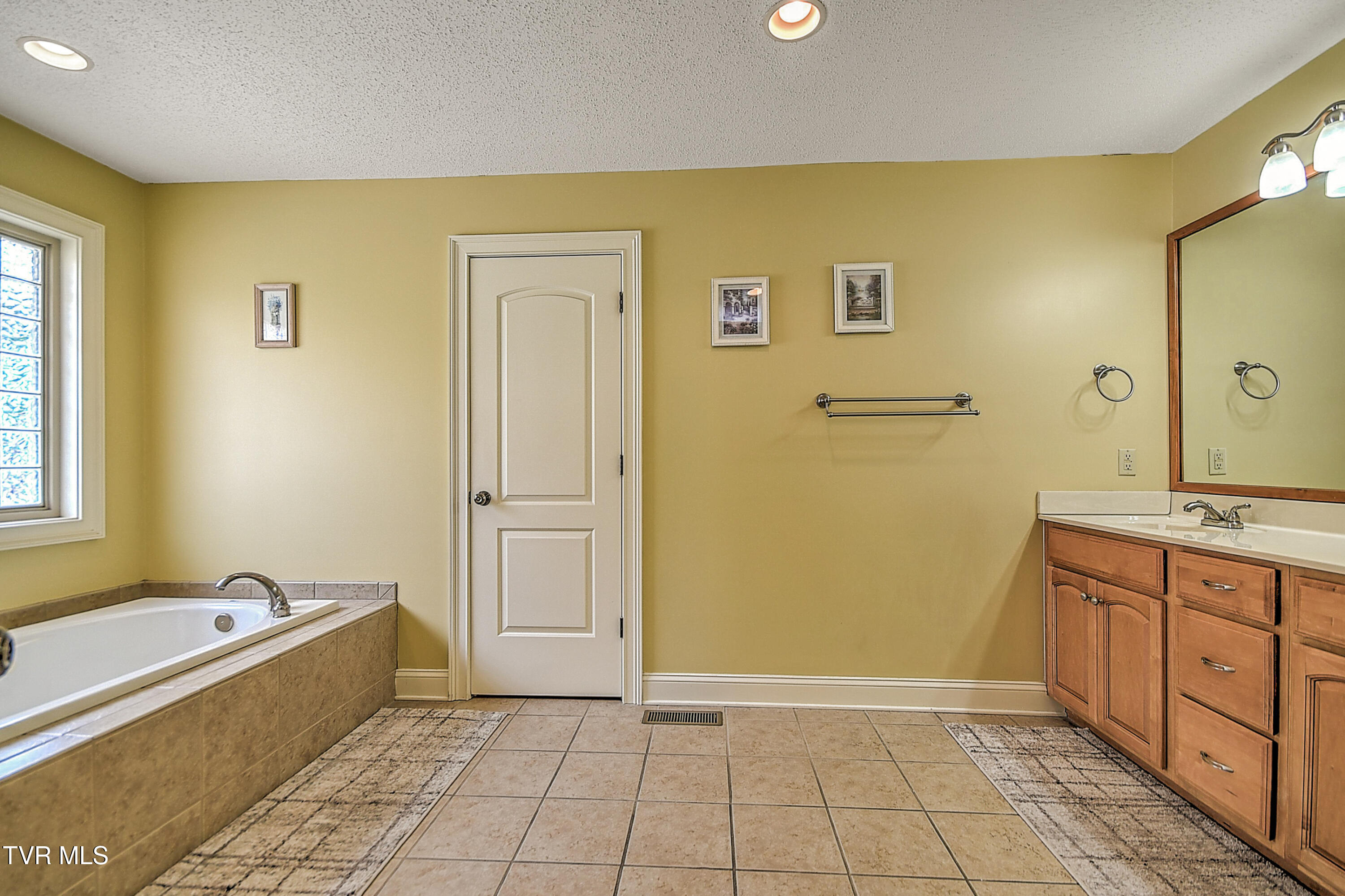 105 Morse Drive, Bristol, Tennessee image 47