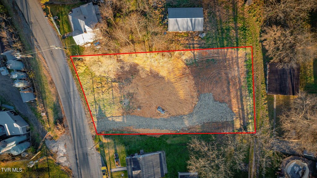 Photo of 544 Oakwood Street, Bristol, TN 37620 (MLS # 9988575)