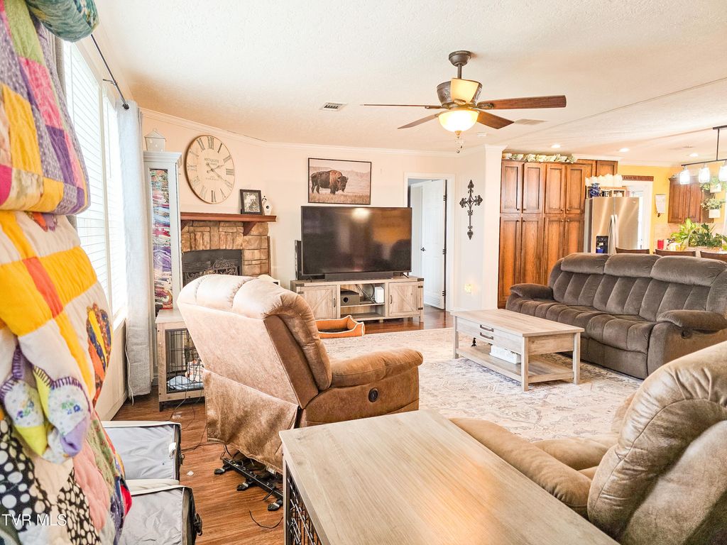 Photo of 18039 Kenwarn Lane, Abingdon, VA 24210 (MLS # 9988043)