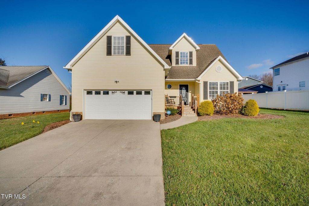 Photo of 102 Wyntuck Lane, Johnson City, TN 37615 (MLS # 9988995)