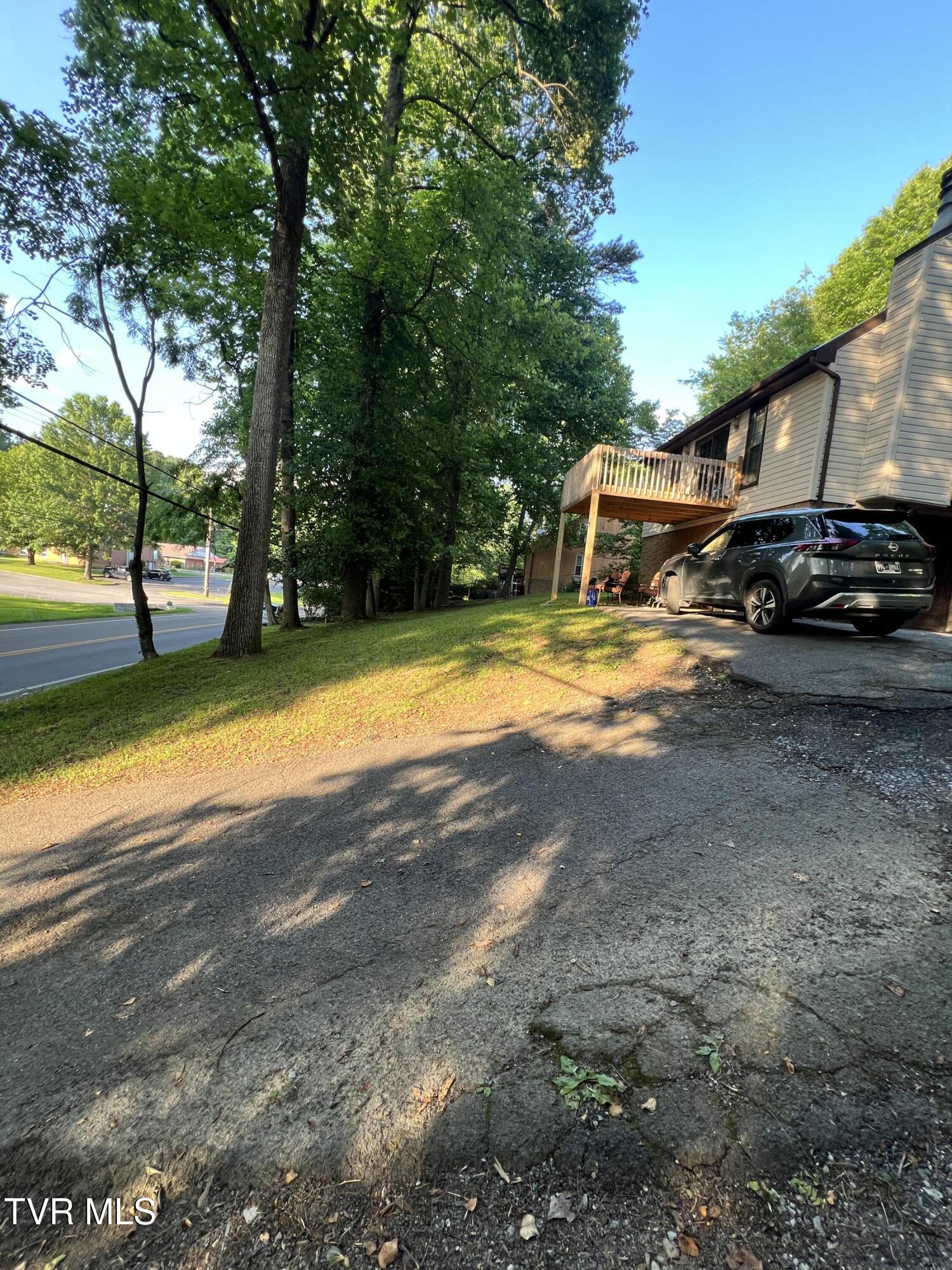 1111 Cherokee Road, Johnson City, Tennessee image 9