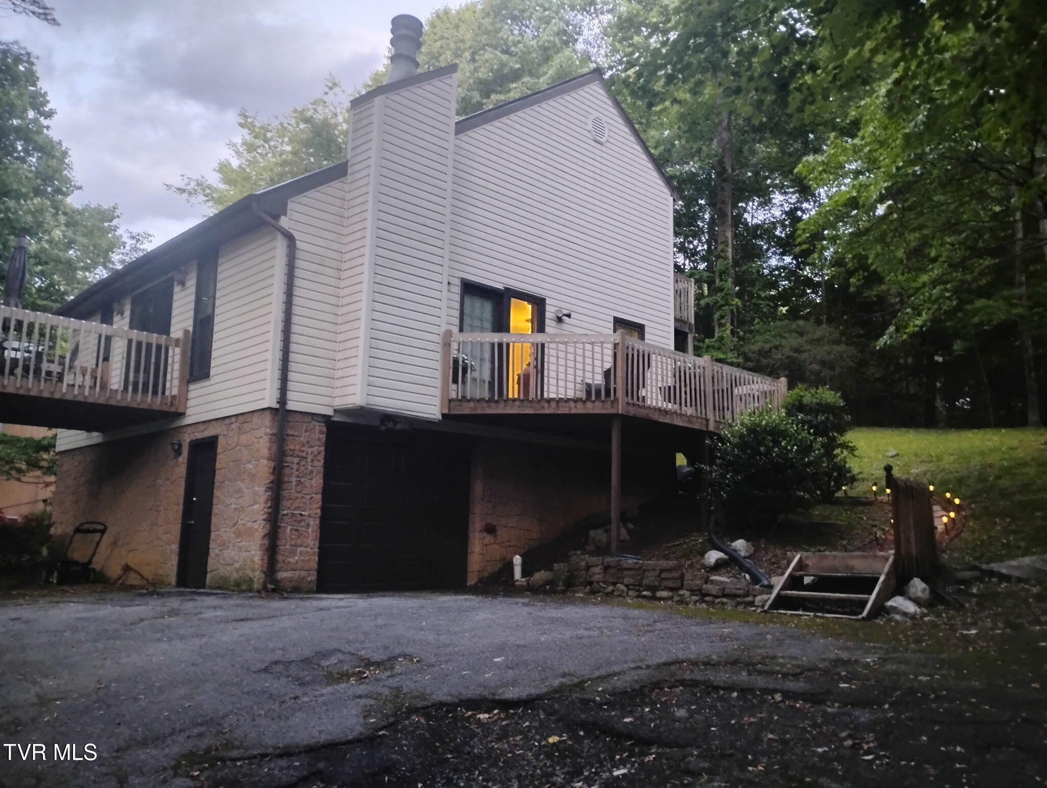 1111 Cherokee Road, Johnson City, Tennessee image 48