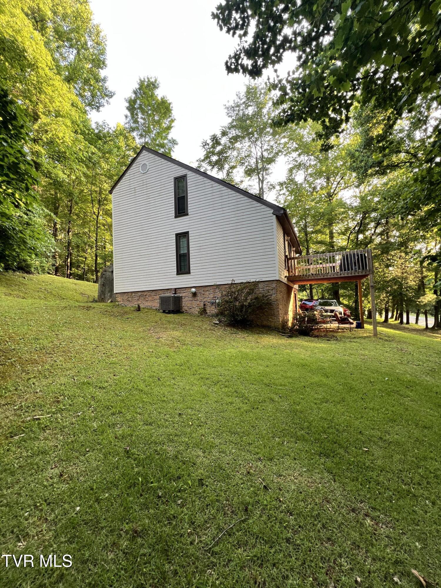 1111 Cherokee Road, Johnson City, Tennessee image 2