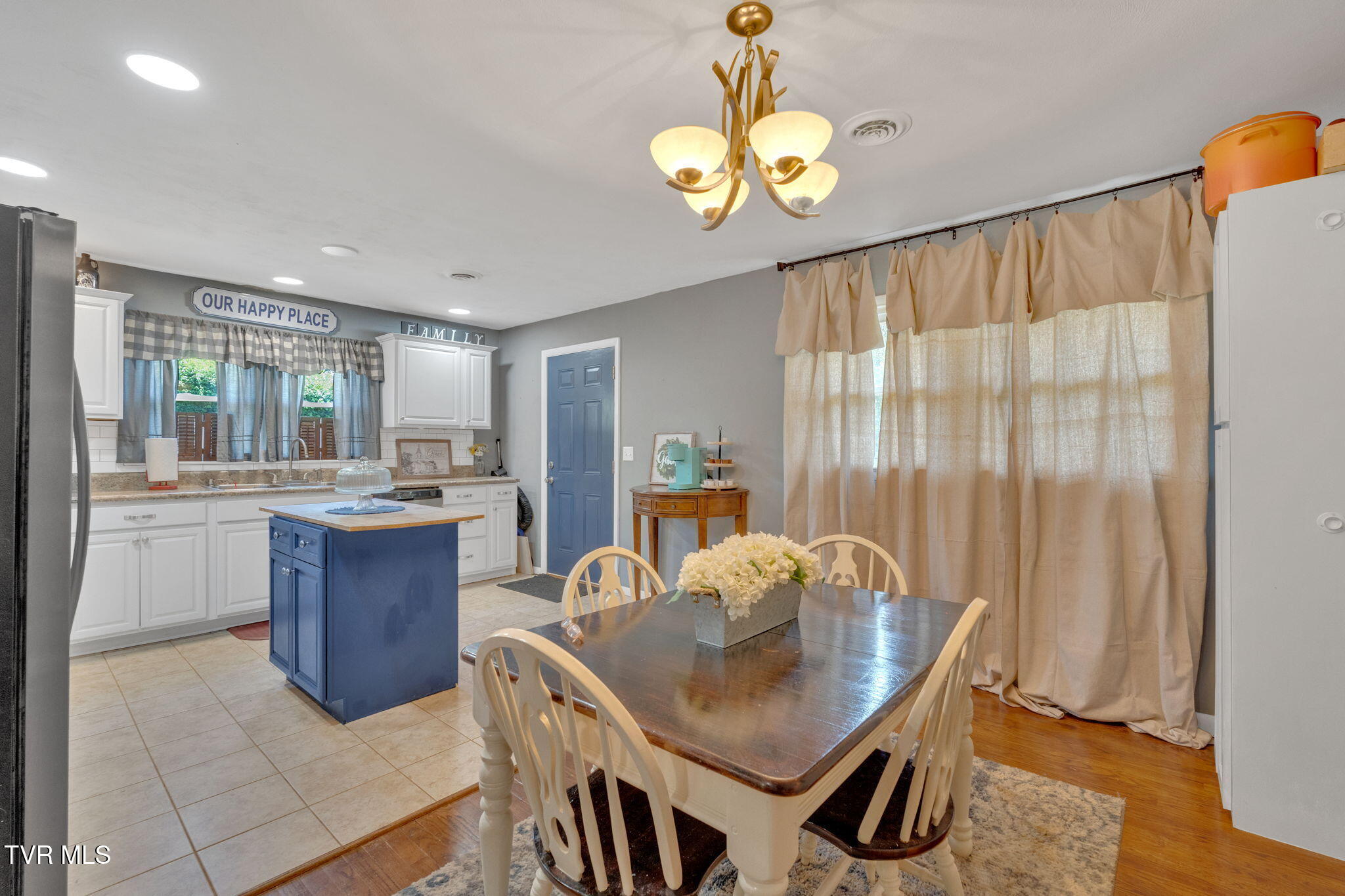 123 Lincoln Avenue, Jonesborough, Tennessee image 4