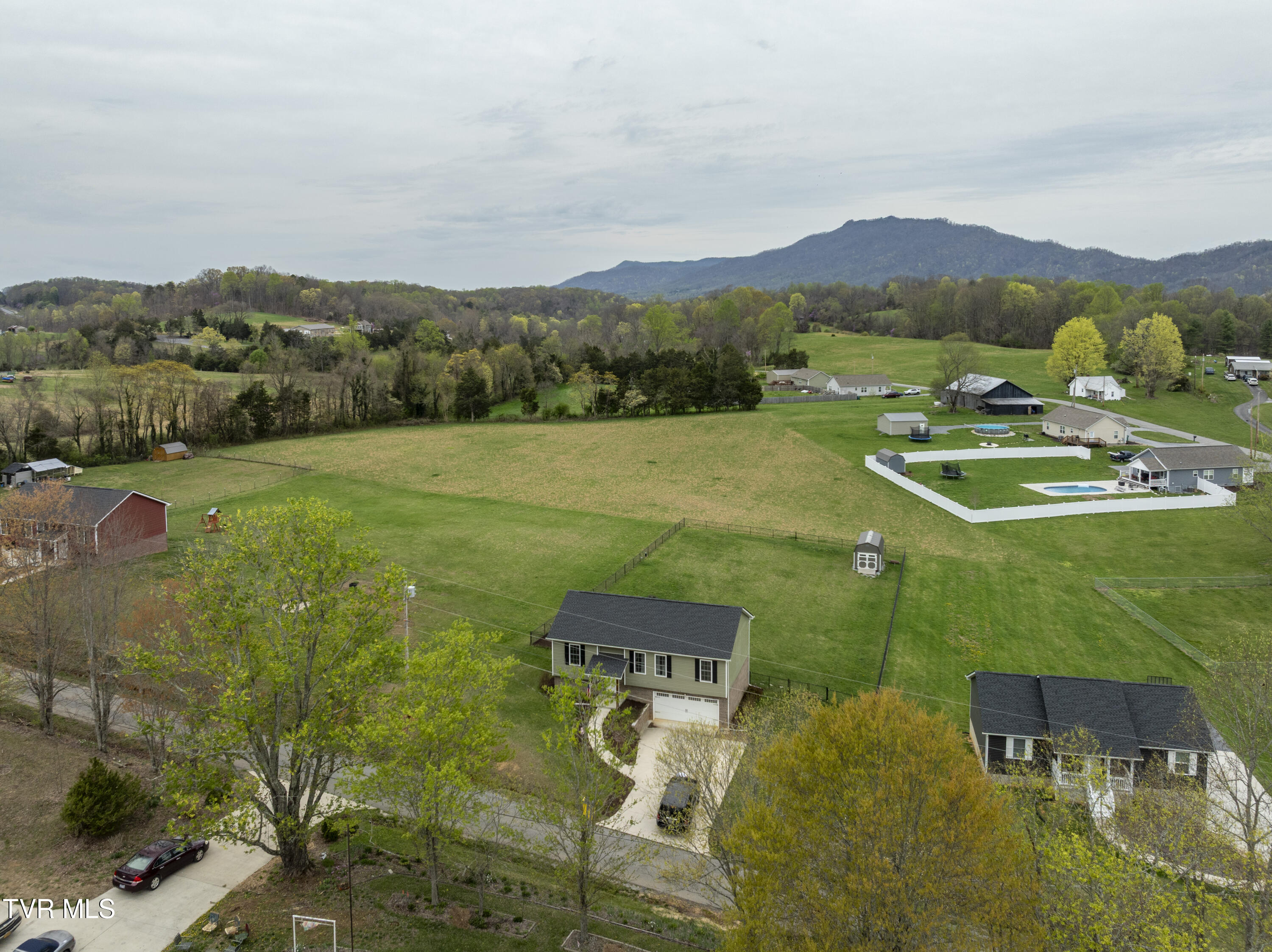 90 Carr Lane North Ln, Fall Branch, Tennessee image 40