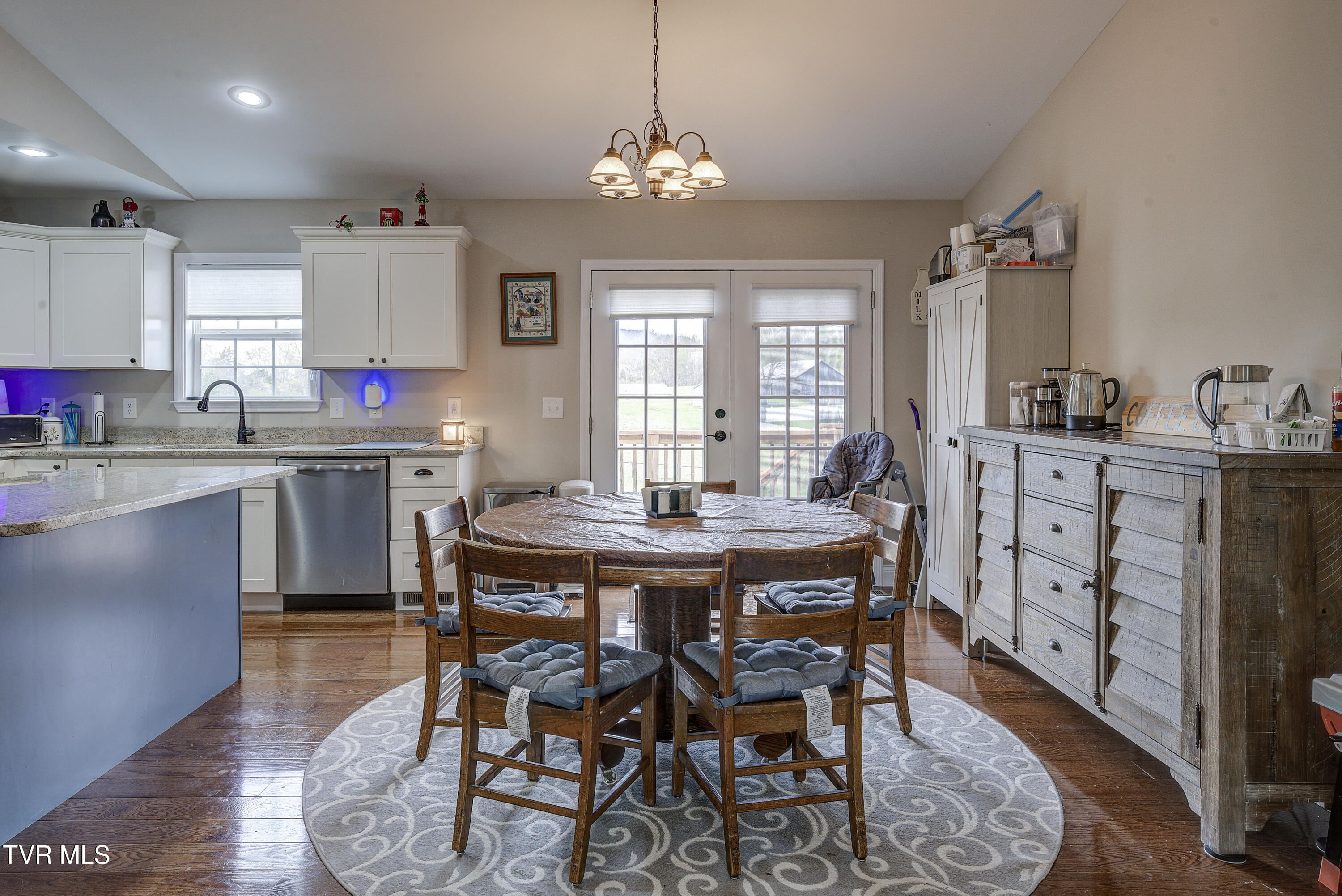 90 Carr Lane North Ln, Fall Branch, Tennessee image 12