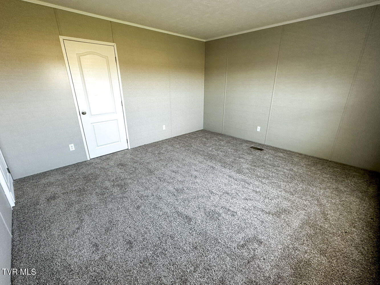 338 Bungalow Drive, Dandridge, Tennessee image 16
