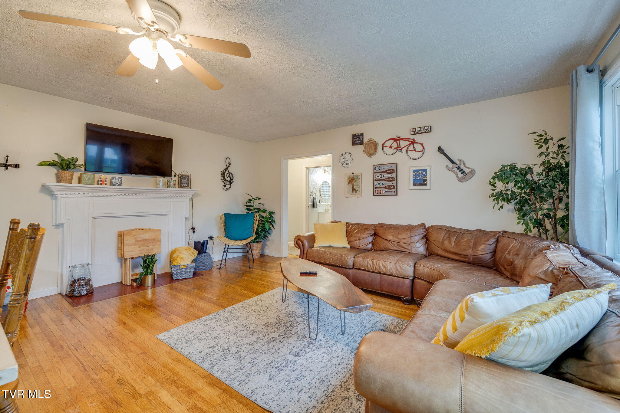 1326 Valley Drive