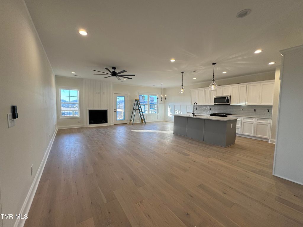 Photo of 1196 Hawley Road, Blountville, TN 37617 (MLS # 9991913)