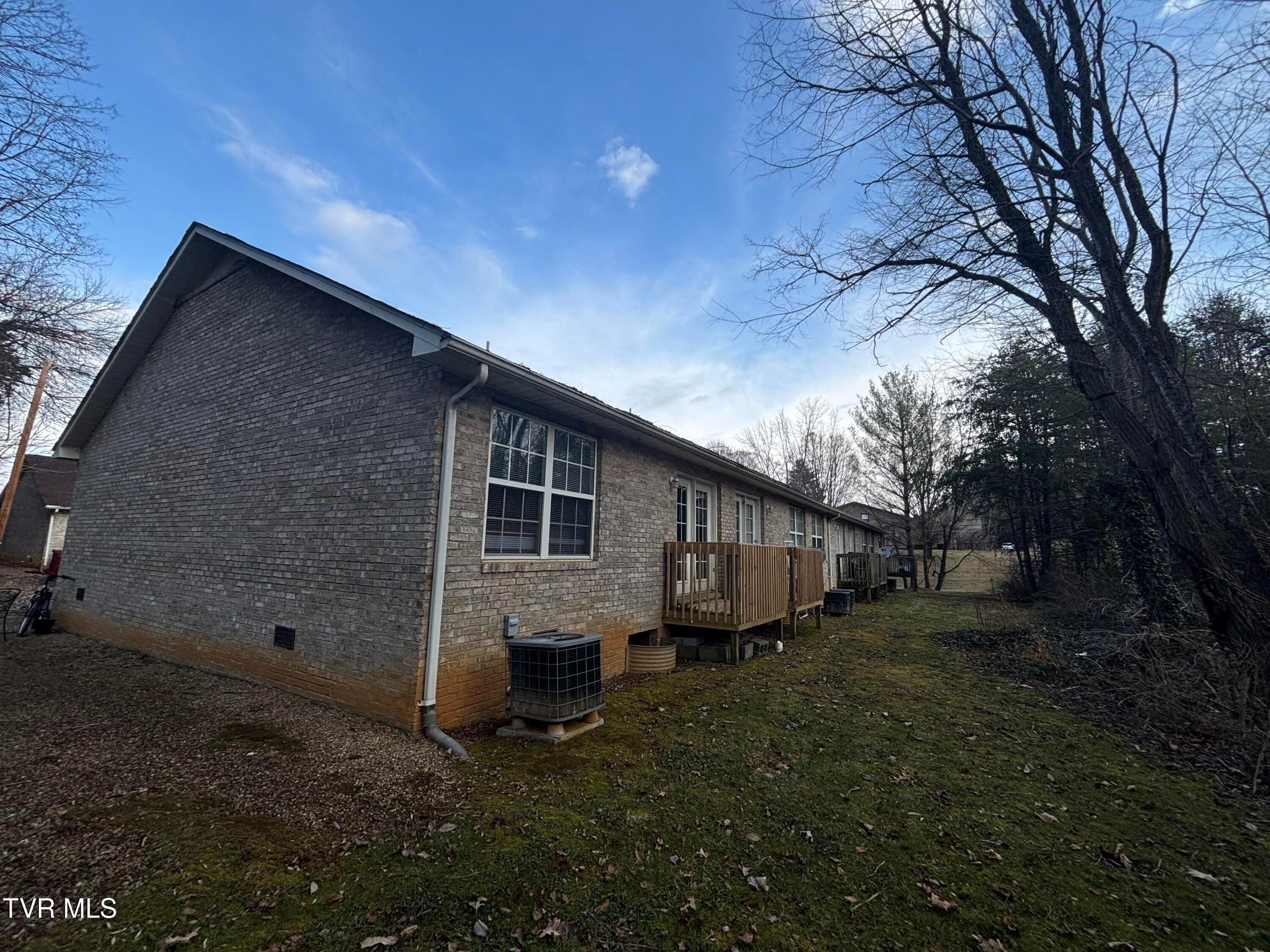 2820 2822 Plymouth Road