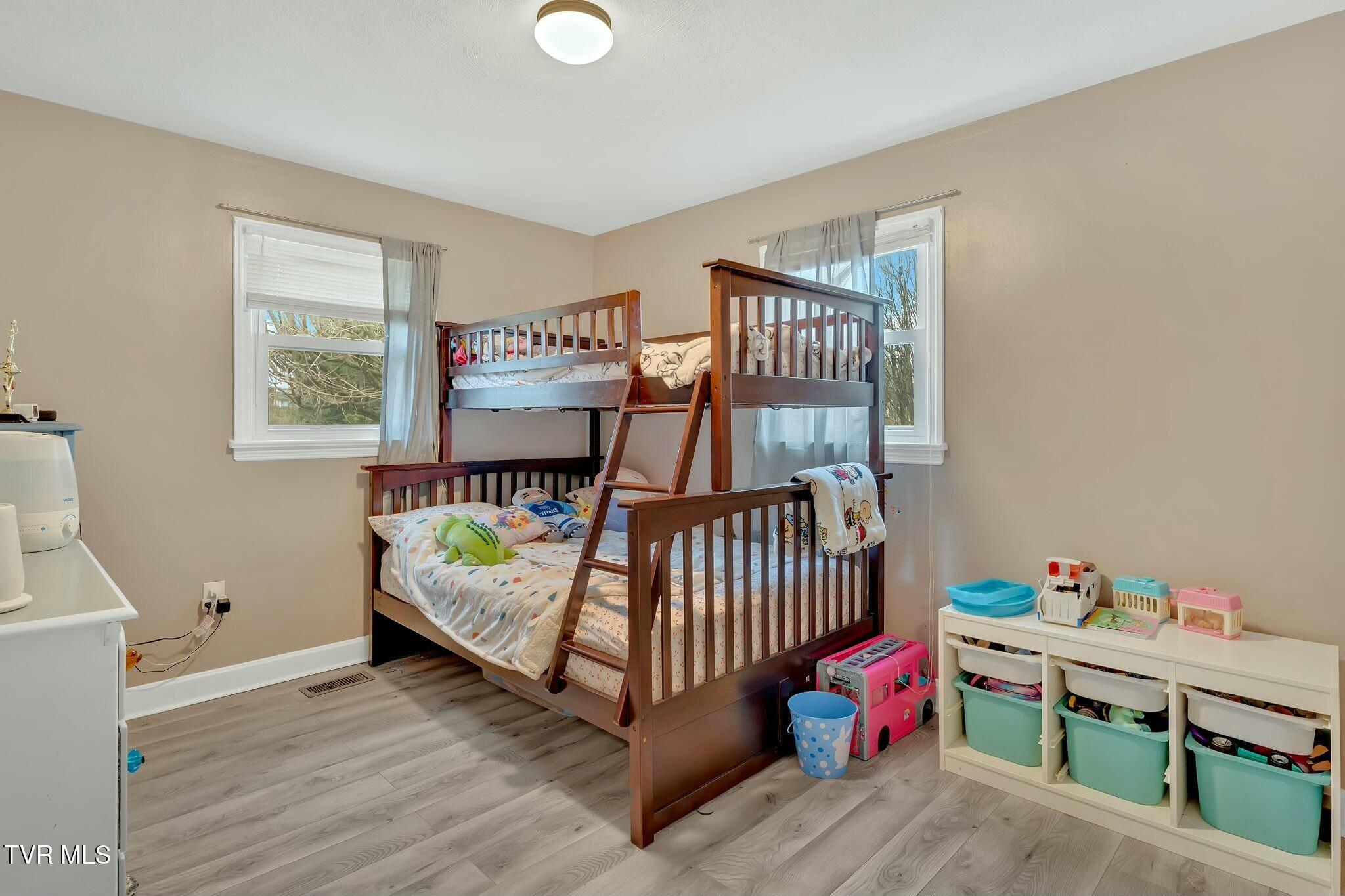 638 Robin Circle, Bristol, Virginia image 15