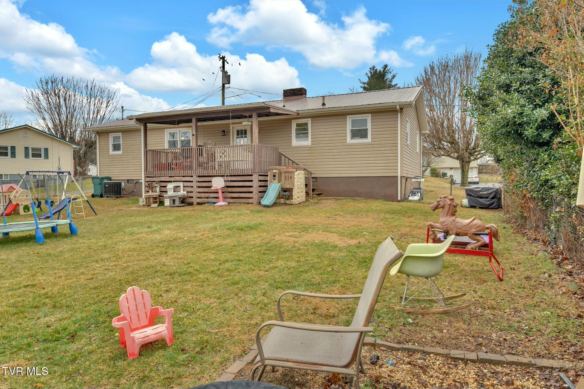 638 Robin Circle, Bristol, Virginia image 22