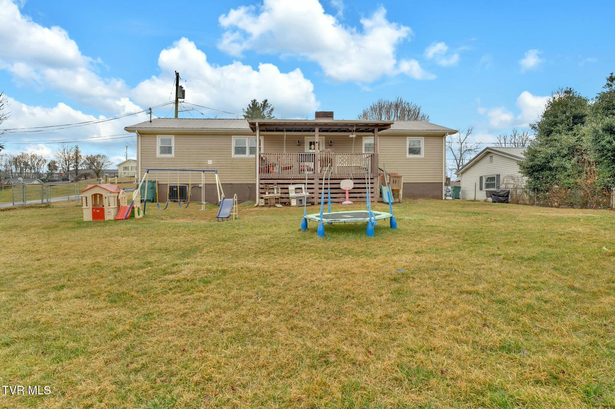 638 Robin Circle, Bristol, Virginia image 21