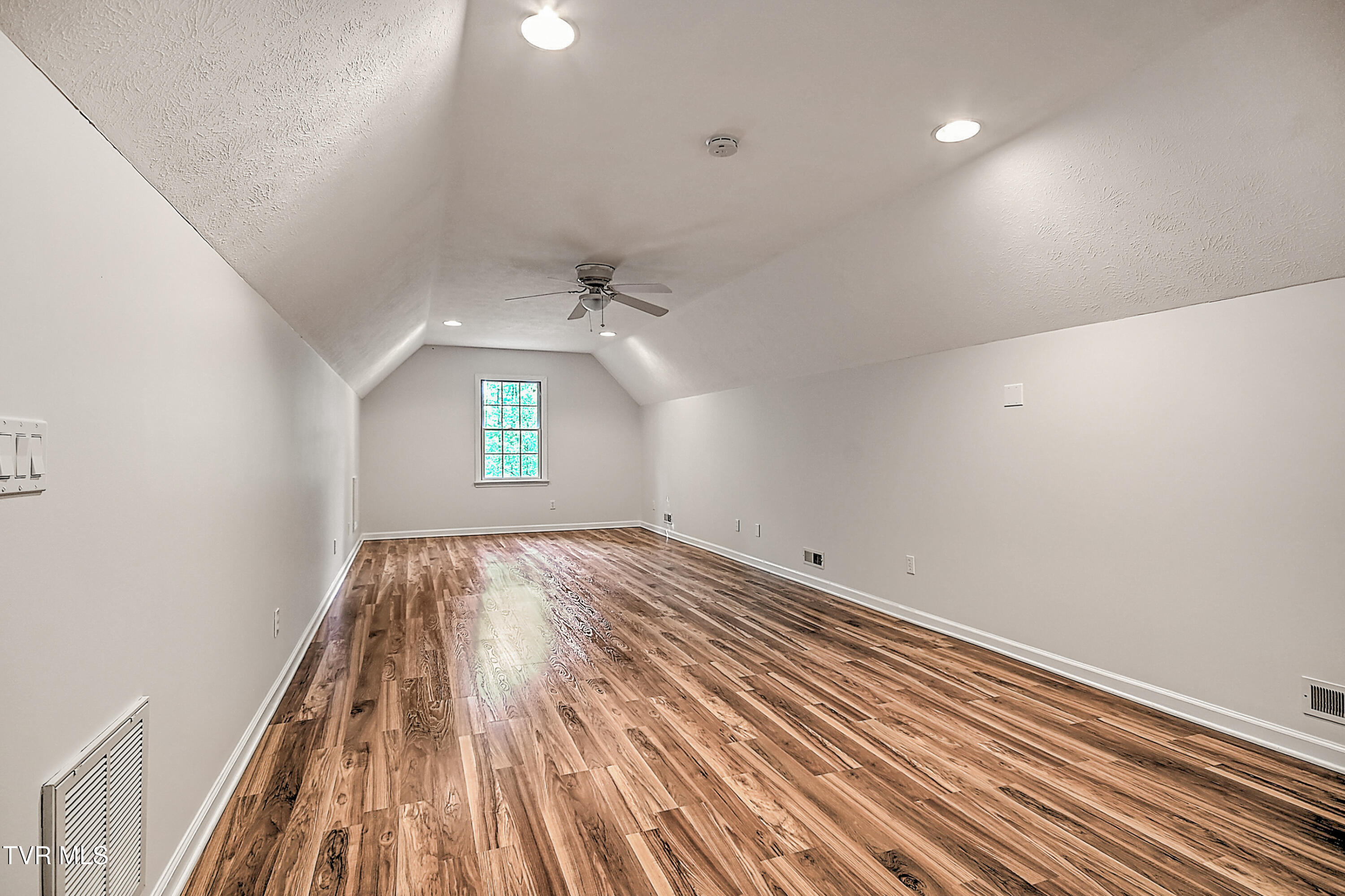 272 Lauren Drive, Rogersville, Tennessee image 43