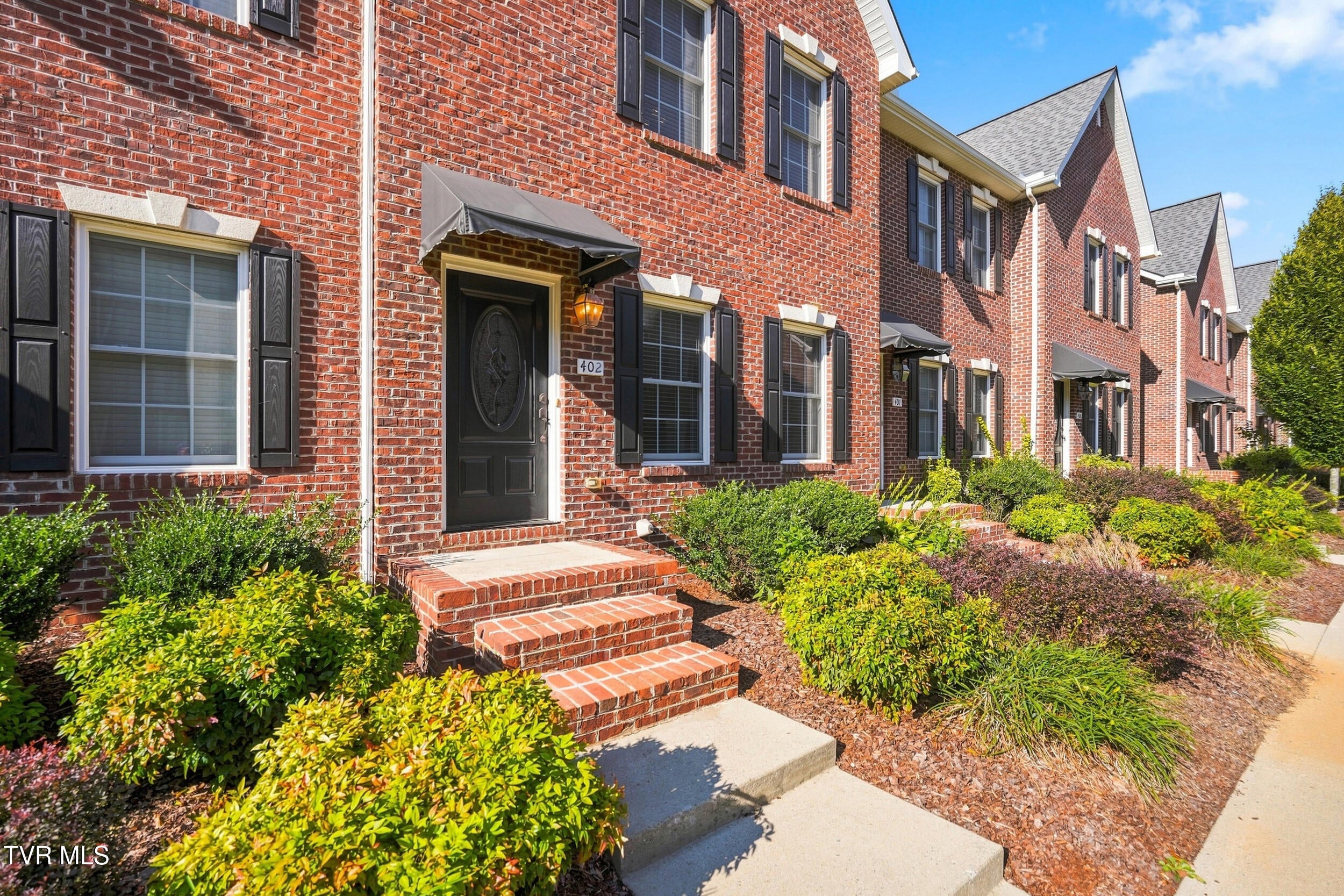 601 West Mountain View Road Unit 402