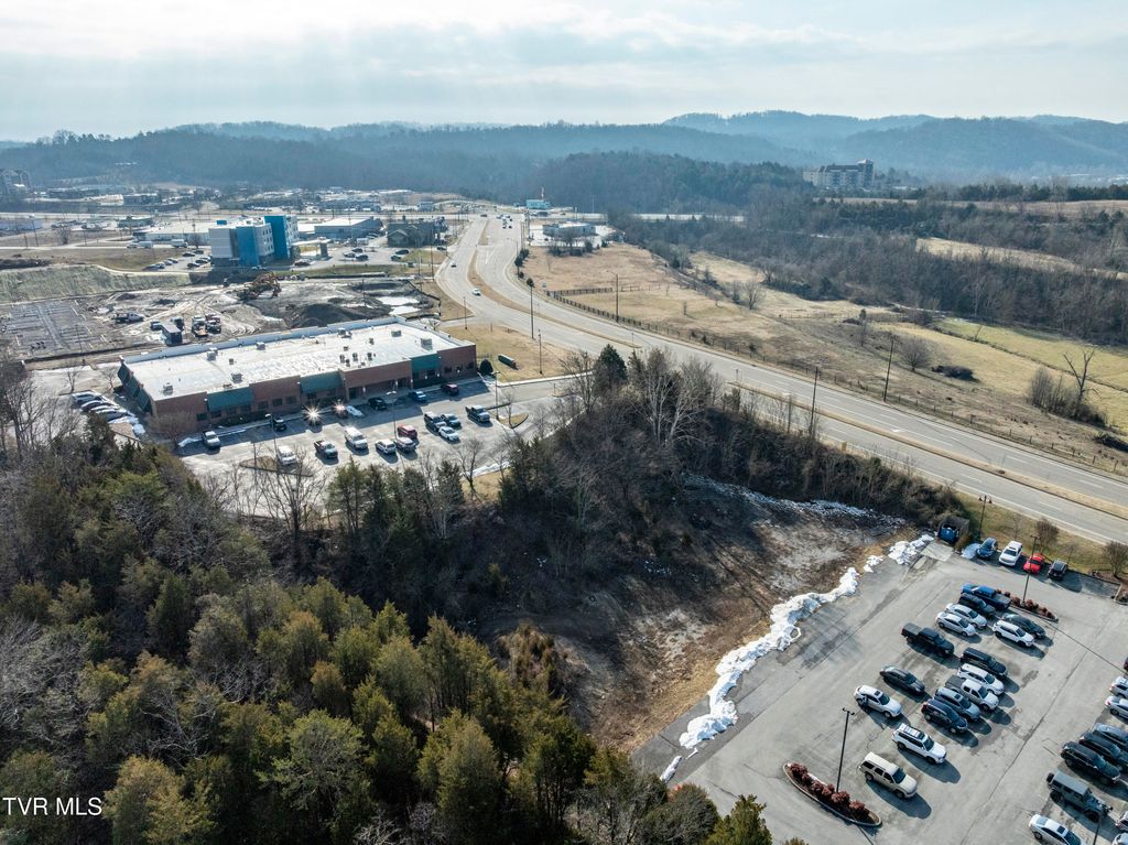 Photo of 0 Wilcox Drive, Kingsport, TN 37660 (MLS # 9991520)