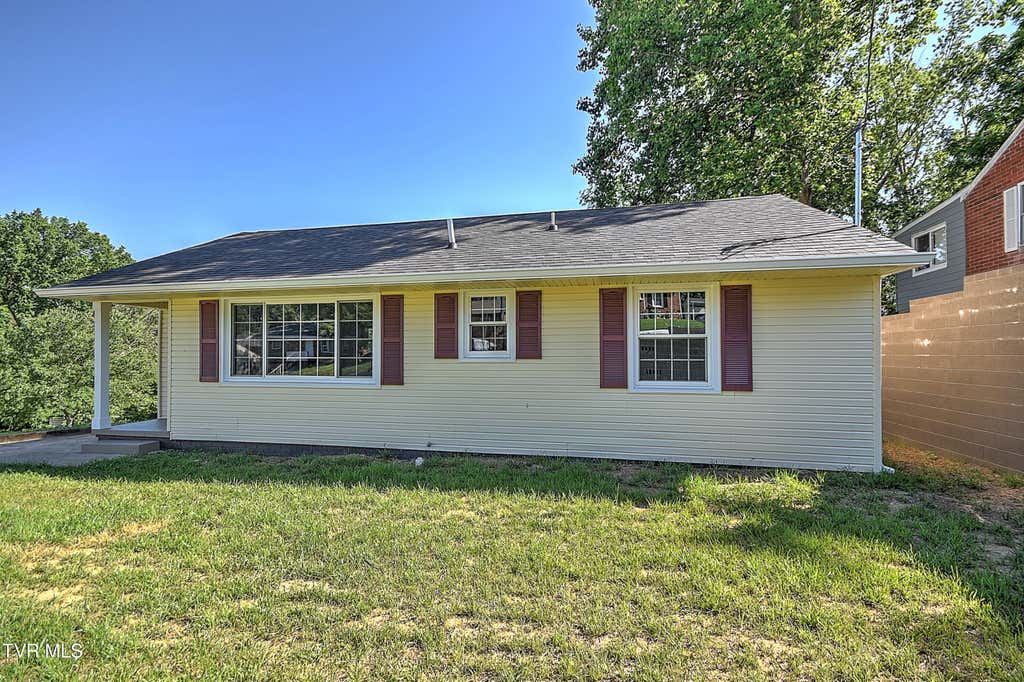 Photo of 1032 Wilcox Drive, Kingsport, TN 37660 (MLS # 9996324)