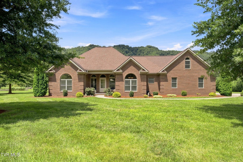 Photo of 1323 Love Station Road, Erwin, TN 37650 (MLS # 9998775)