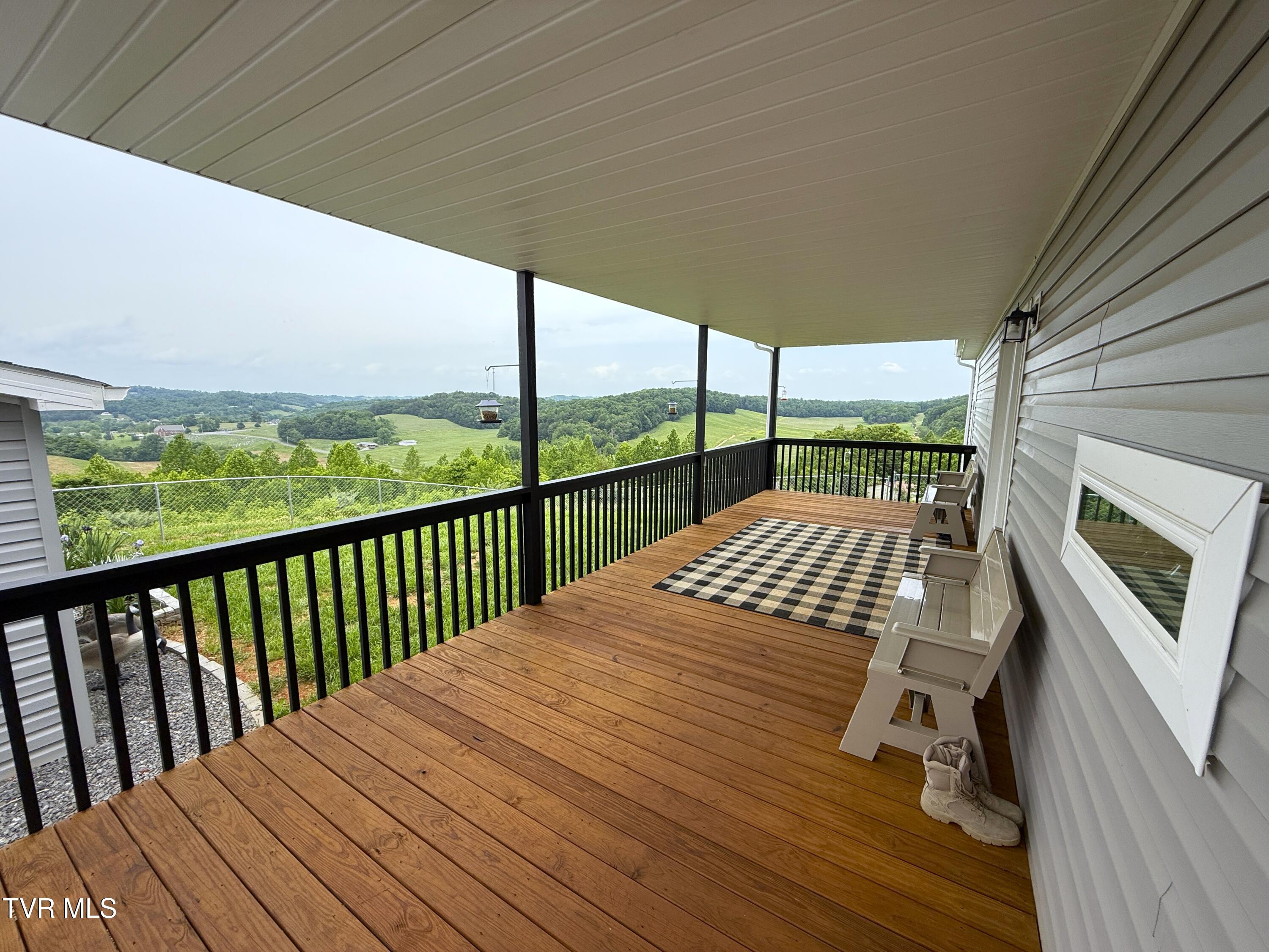 1086 Highland Meadows Way, Parrottsville, Tennessee image 9