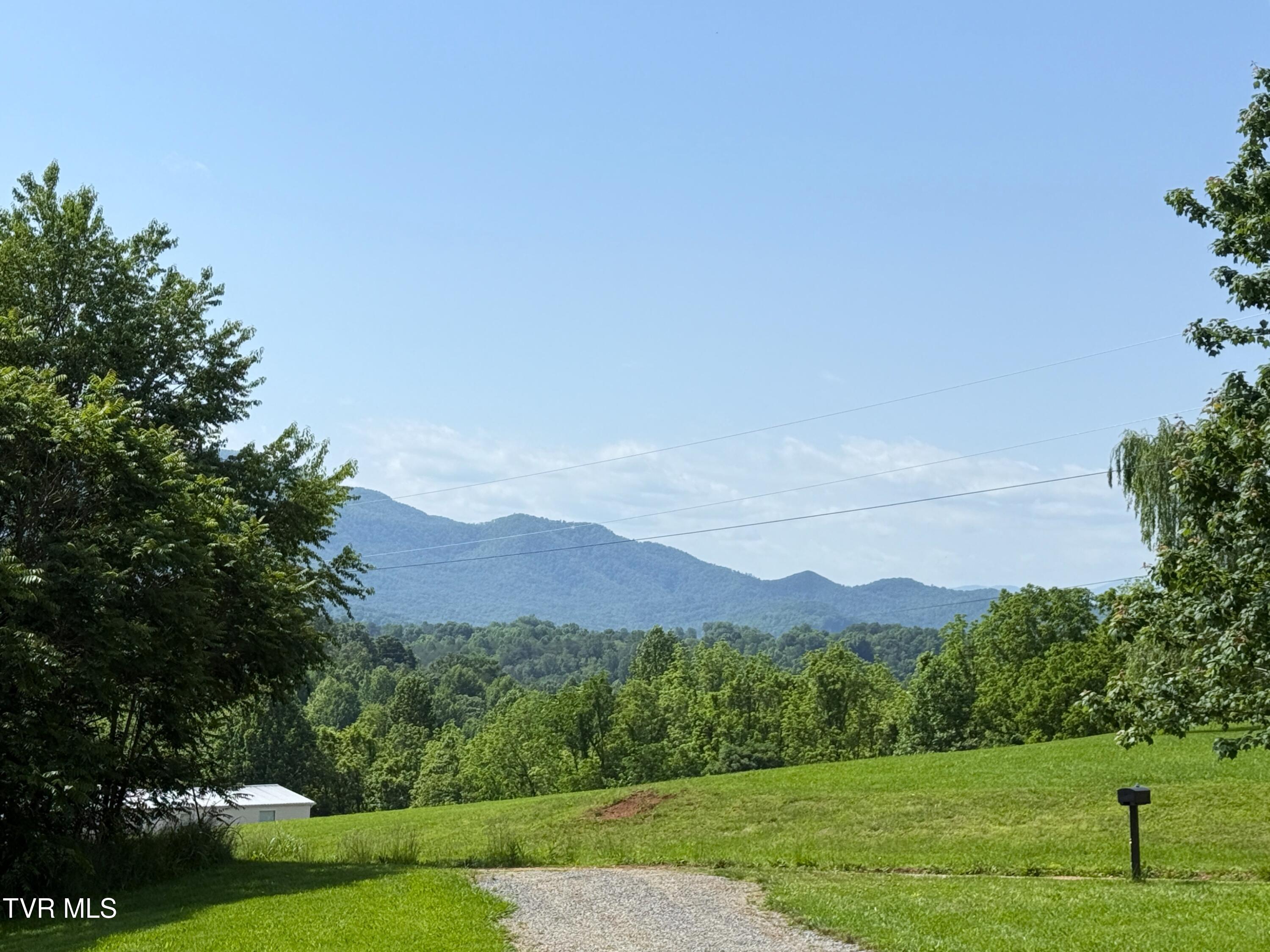 1086 Highland Meadows Way, Parrottsville, Tennessee image 33