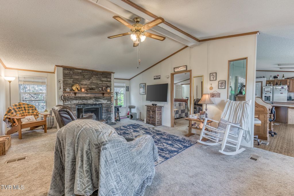 Photo of 1424 Reedy Creek Road, Bristol, TN 37620 (MLS # 9992864)