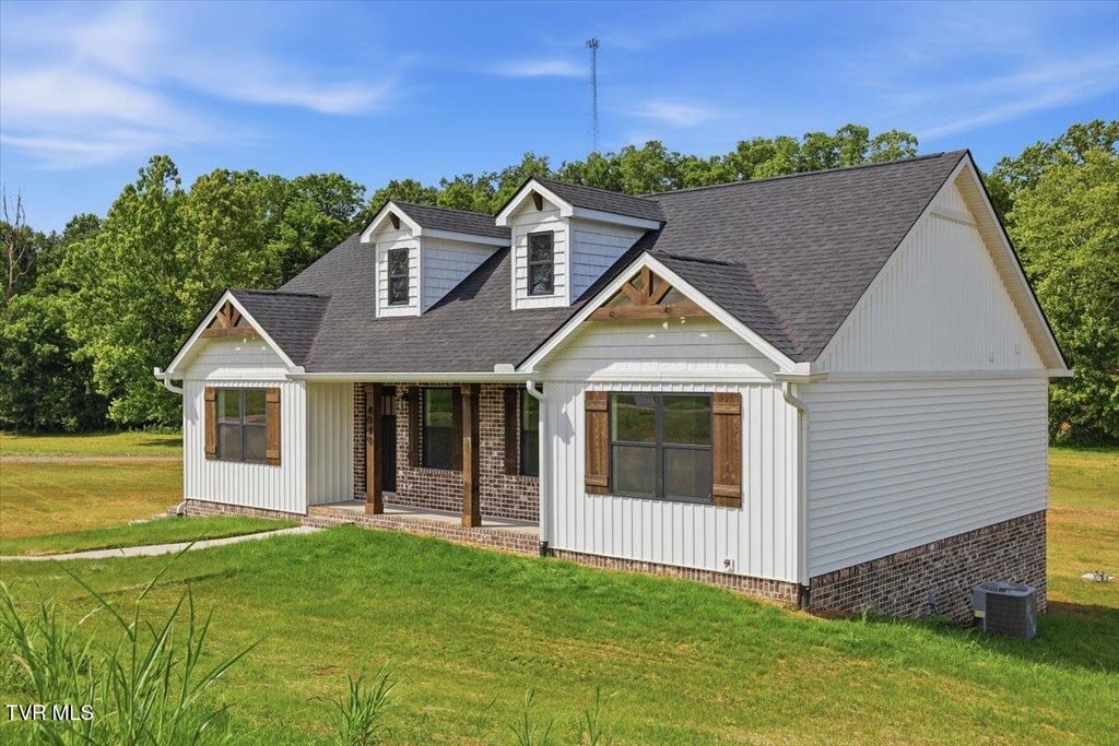 Photo of 4040 Chucky River Road, Morristown, TN 37813 (MLS # 10000061)