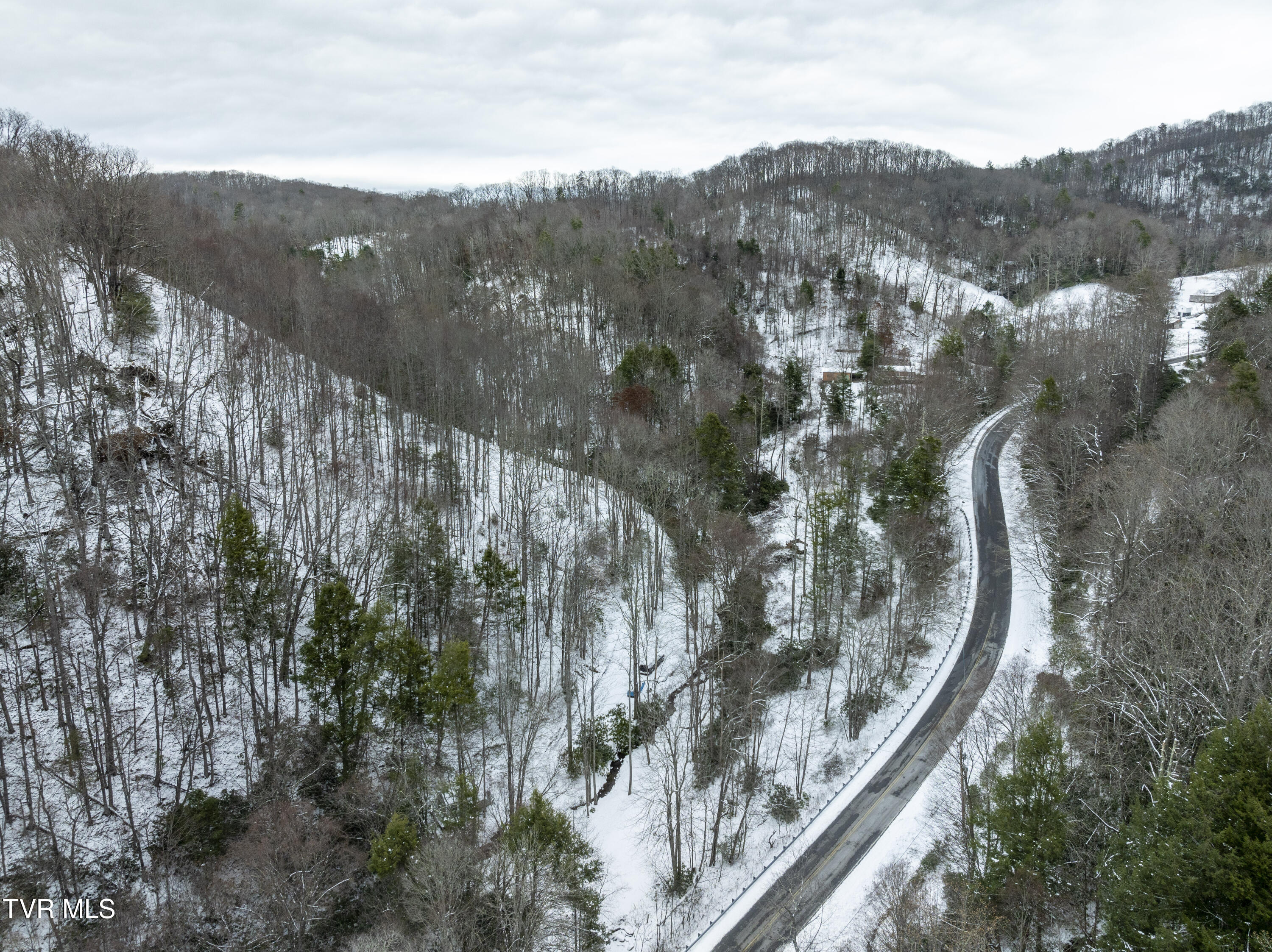 1255 Tiger Creek Road, Roan Mountain, Tennessee image 14