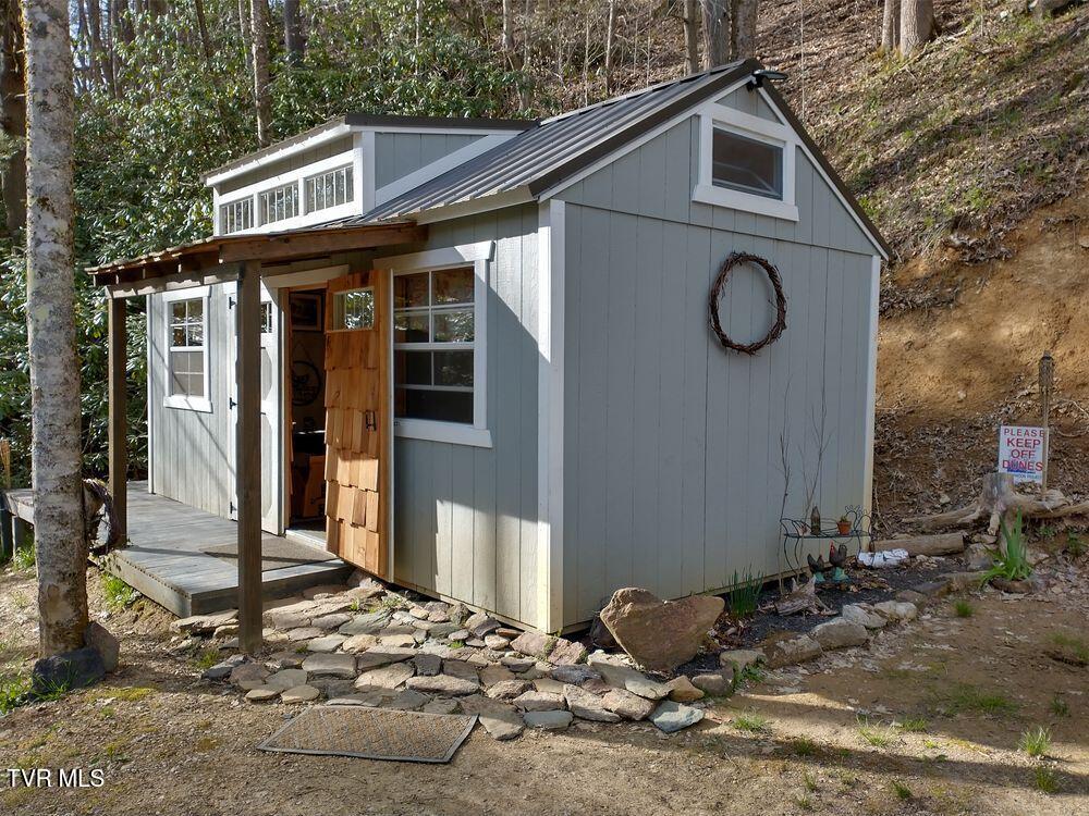 1255 Tiger Creek Road, Roan Mountain, Tennessee image 27