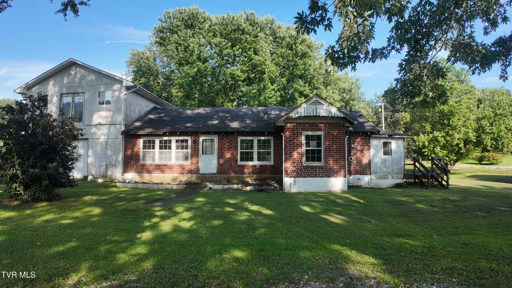 Photo of 4108 Unicoi Drive, Unicoi, TN 37692 (MLS # 9999353)