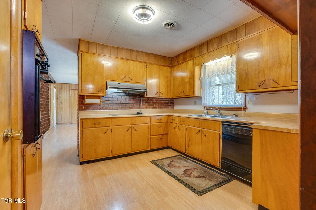 Photo of 172 Una Street, Gate City, VA 24251 (MLS # 9970984)